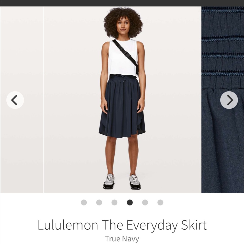 Like New lululemon everyday skirt true navy